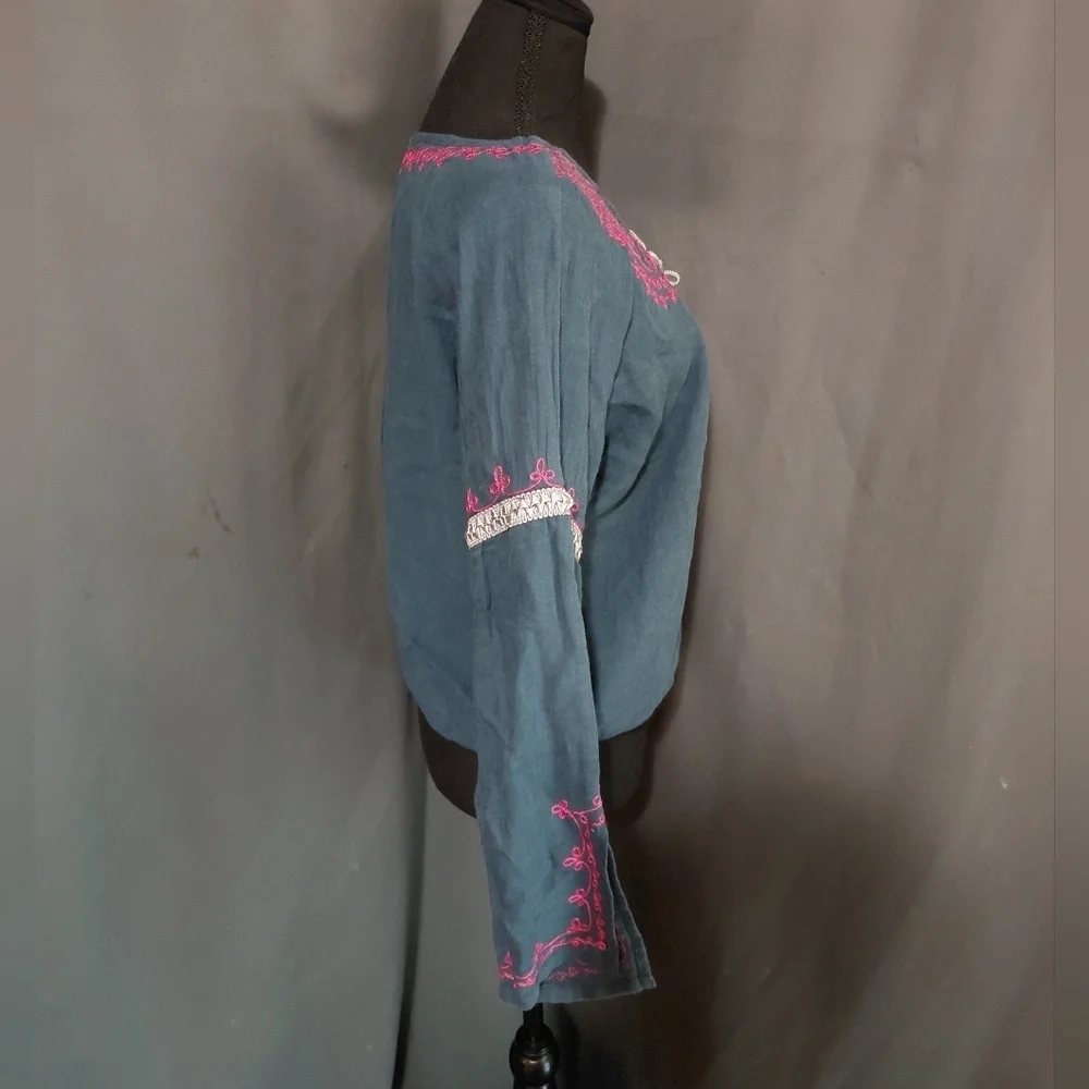 Free People Blue & Pink Boho Embroidered Ribbon Top Size XS